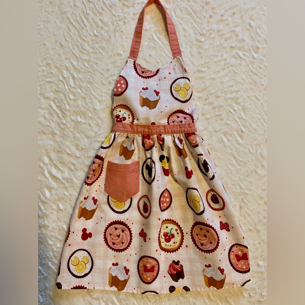 Kids Disney Mini Mouse Apron.